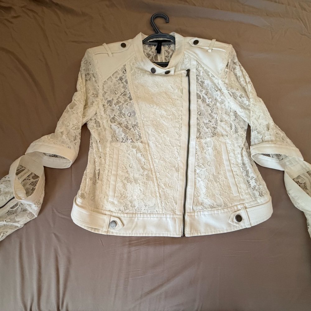 BCBGMaxAzria Ivory Lace Women's Jacket